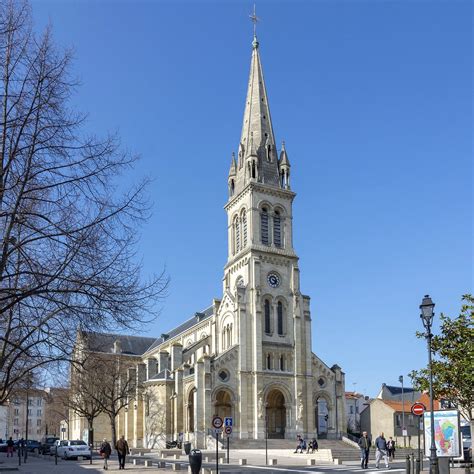 Ailleurs : Basilique Saint Denys dArgenteuil, lieu de。